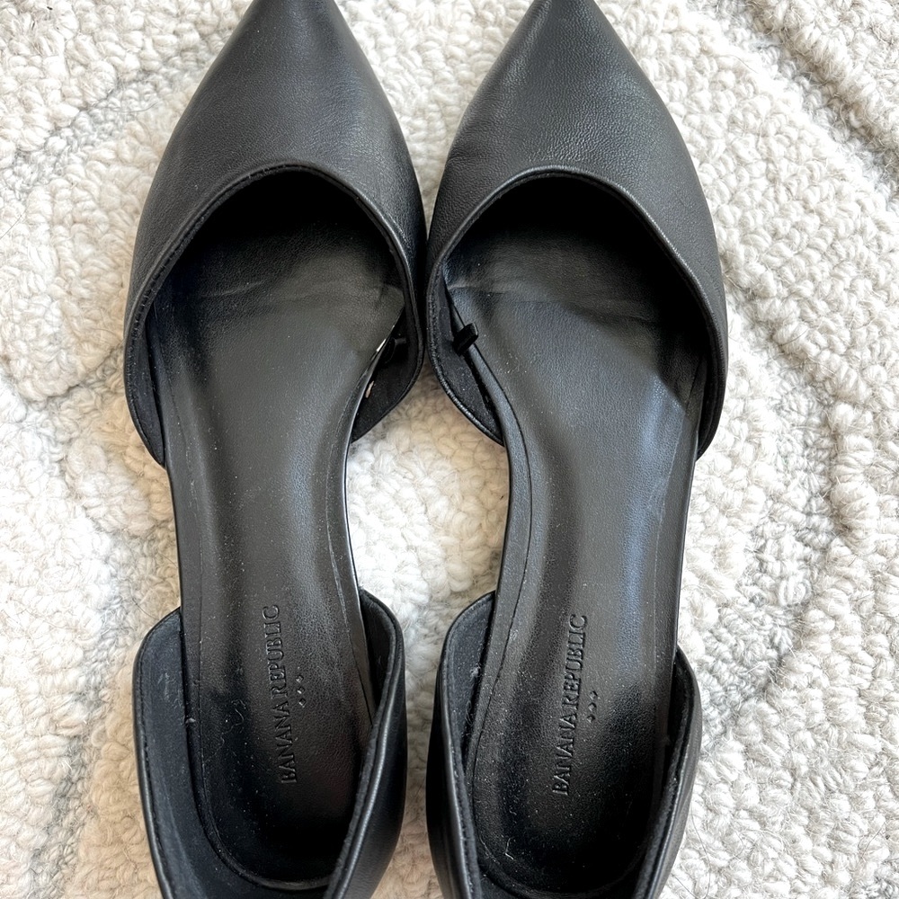 Flat black from Banana Republic - Picture 2 of 7